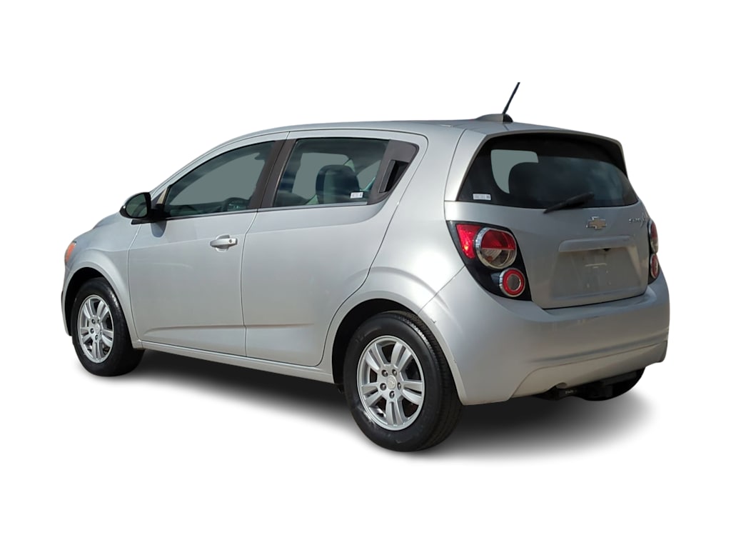 Thumbnail: 2016 Chevrolet Sonic - 4