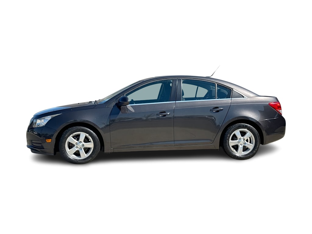Thumbnail: 2014 Chevrolet Cruze - 3