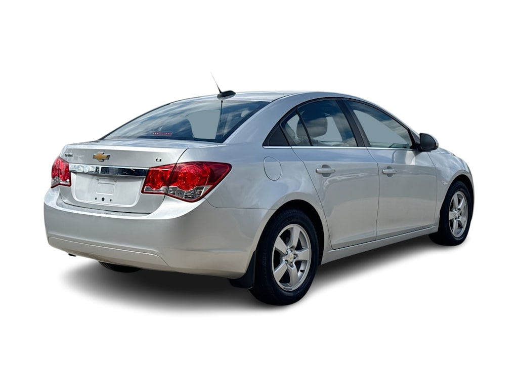 Thumbnail: 2016 Chevrolet Cruze - 20
