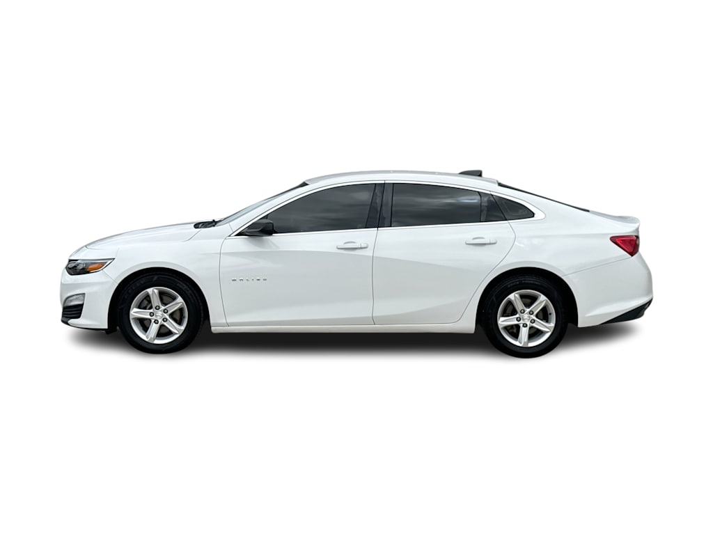Thumbnail: 2019 Chevrolet Malibu - 3
