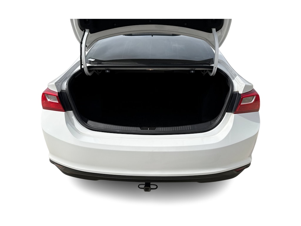 Thumbnail: 2019 Chevrolet Malibu - 17