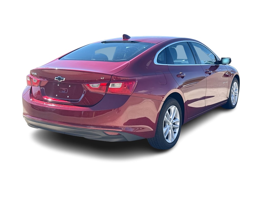 Thumbnail: 2018 Chevrolet Malibu - 19