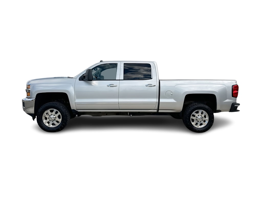 Thumbnail: 2015 Chevrolet Silverado 2500 - 3