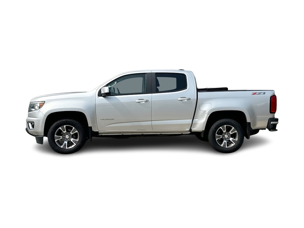 Thumbnail: 2017 Chevrolet Colorado - 3