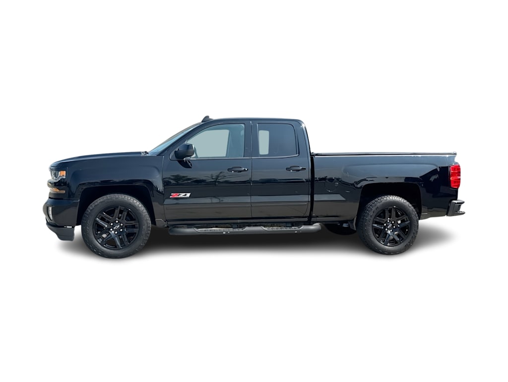 Thumbnail: 2018 Chevrolet Silverado 1500 - 3
