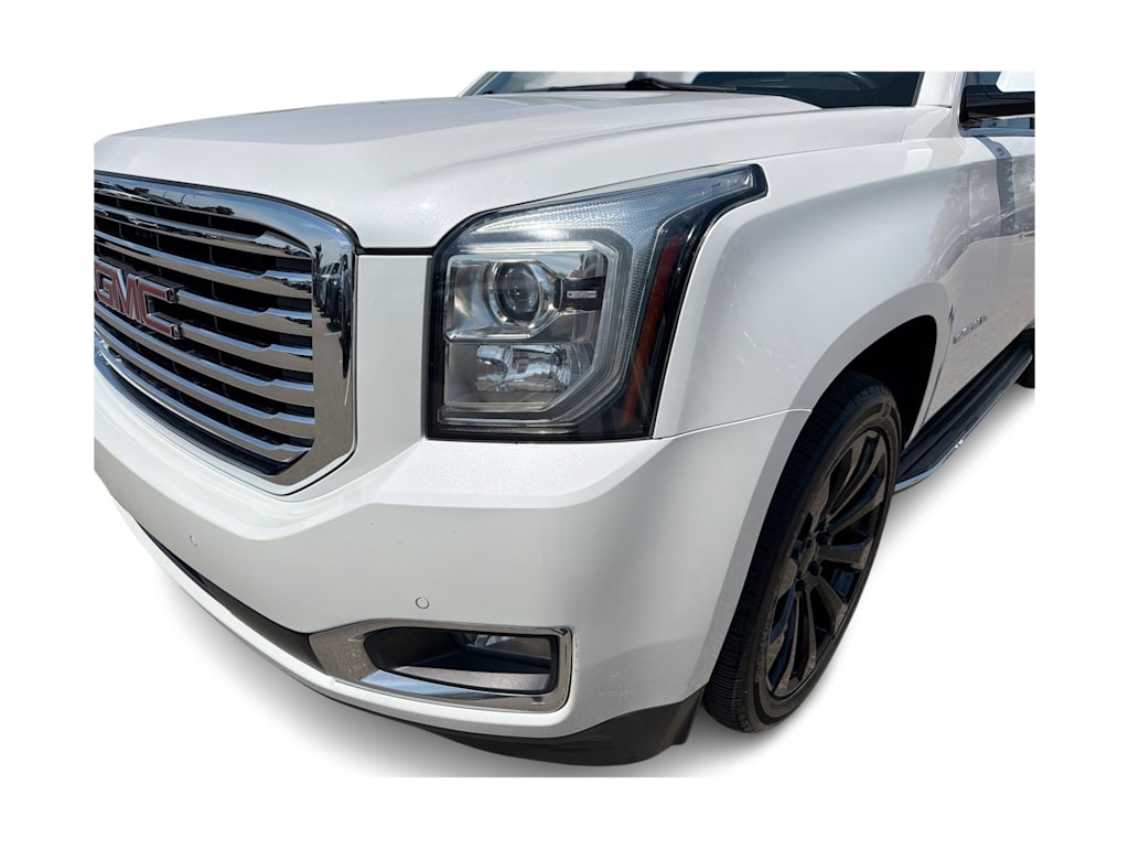 Thumbnail: 2019 GMC Yukon XL - 22