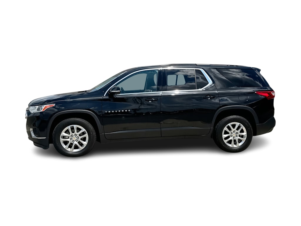 Thumbnail: 2019 Chevrolet Traverse - 3