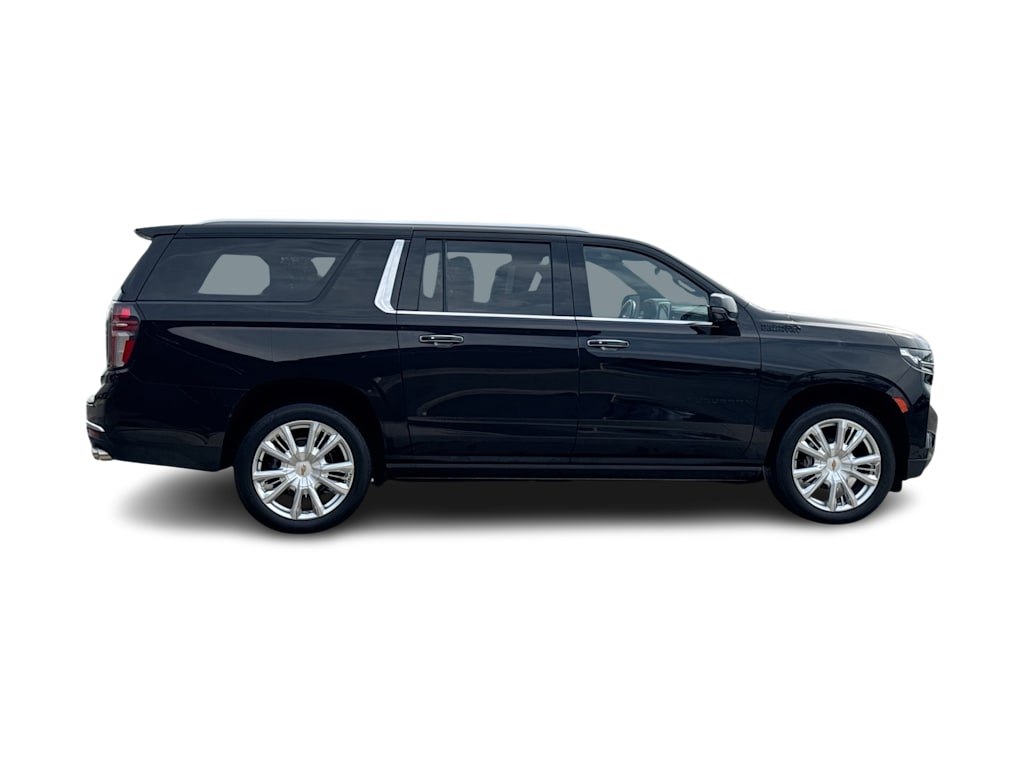 Thumbnail: 2021 Chevrolet Suburban - 20