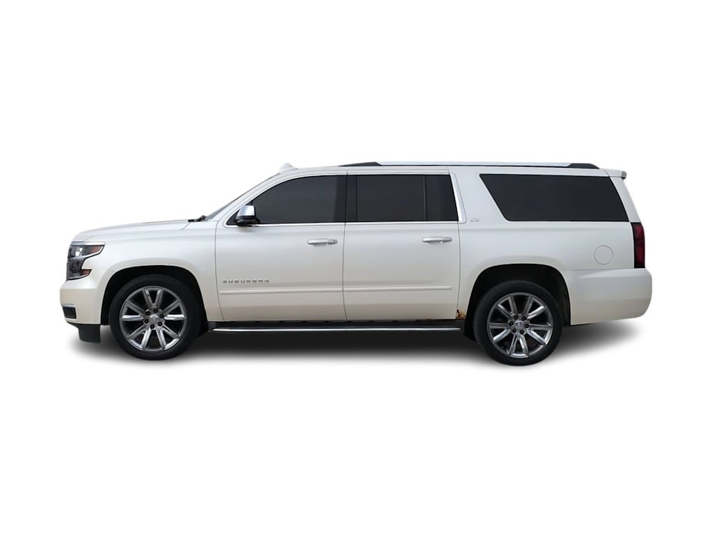 Thumbnail: 2015 Chevrolet Suburban - 3