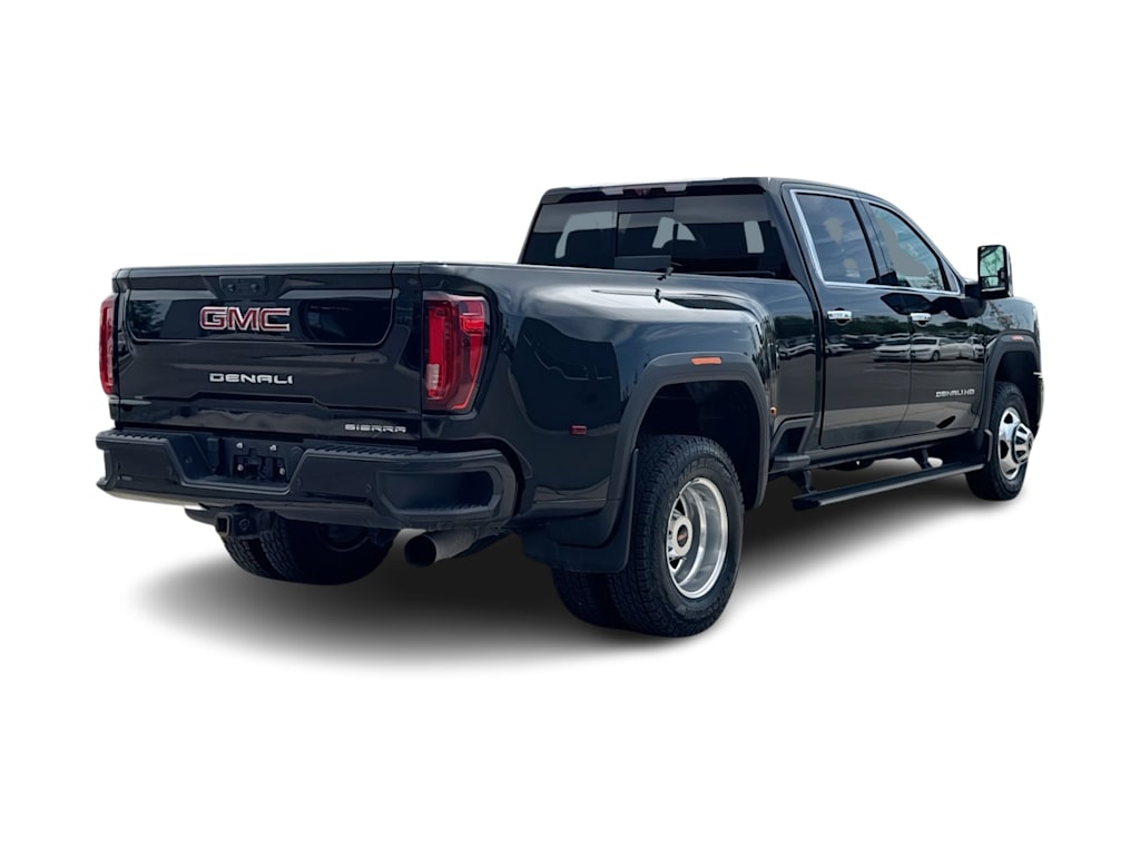 Thumbnail: 2023 GMC Sierra 3500 - 17