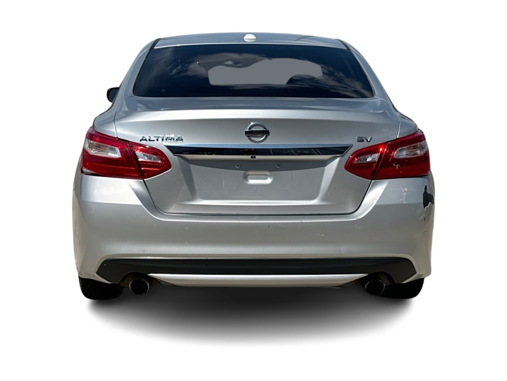 Thumbnail: 2016 Nissan Altima - 5