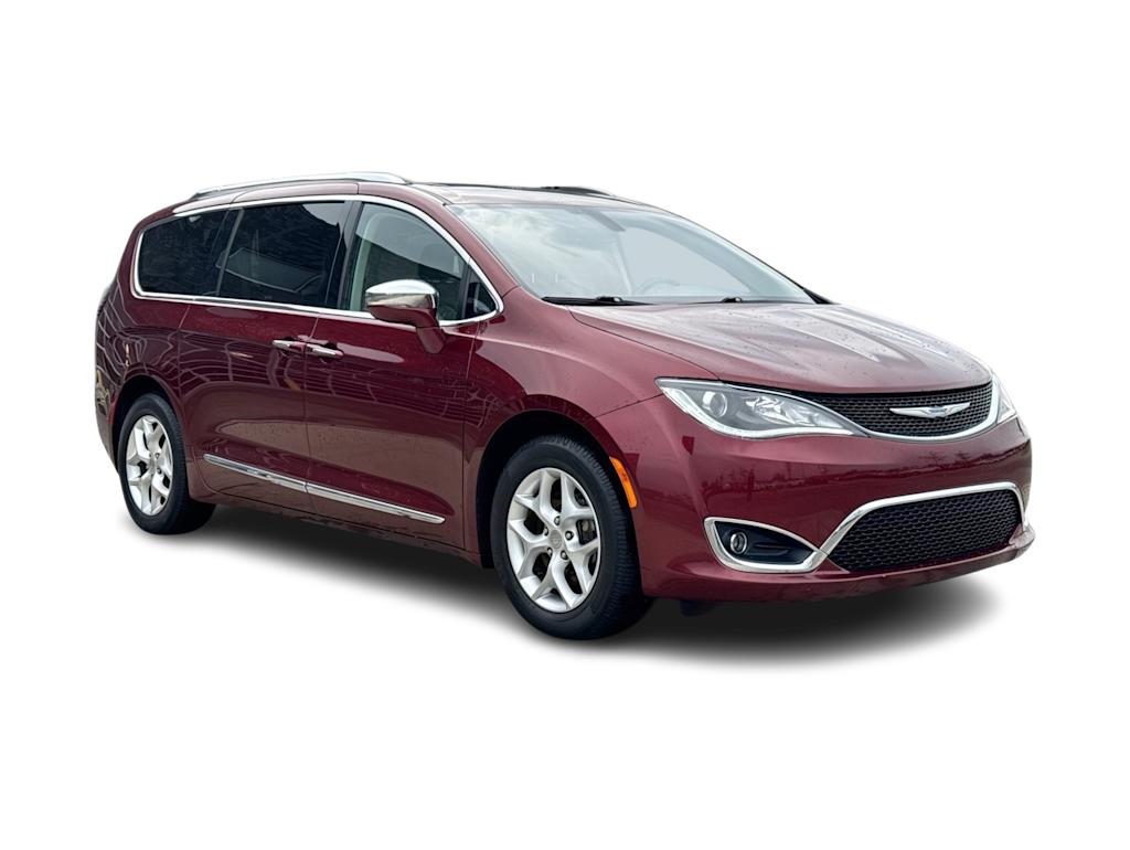 Thumbnail: 2020 Chrysler Pacifica - 21