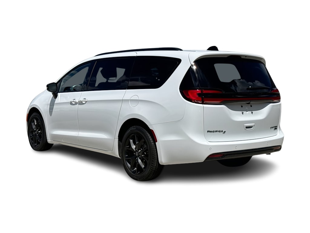 Thumbnail: 2026 Chrysler Pacifica - 4