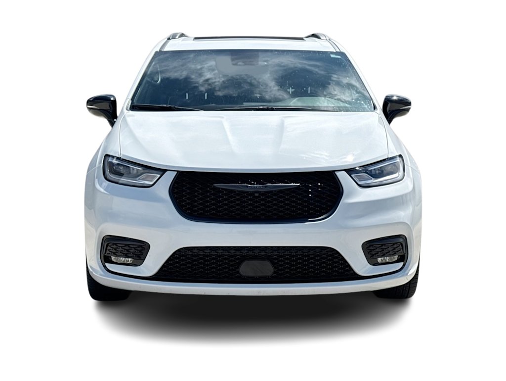 Thumbnail: 2026 Chrysler Pacifica - 6