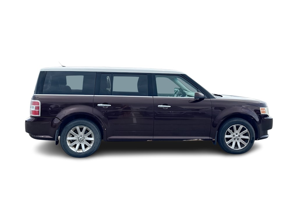 Thumbnail: 2010 Ford Flex - 12