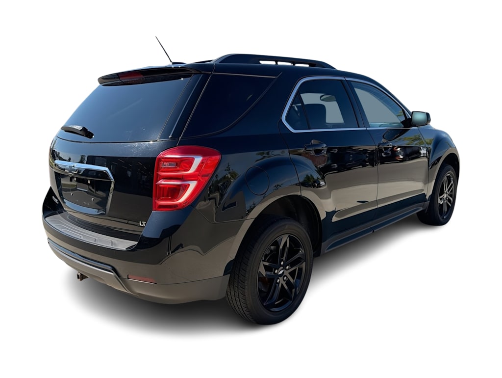 Thumbnail: 2017 Chevrolet Equinox - 18