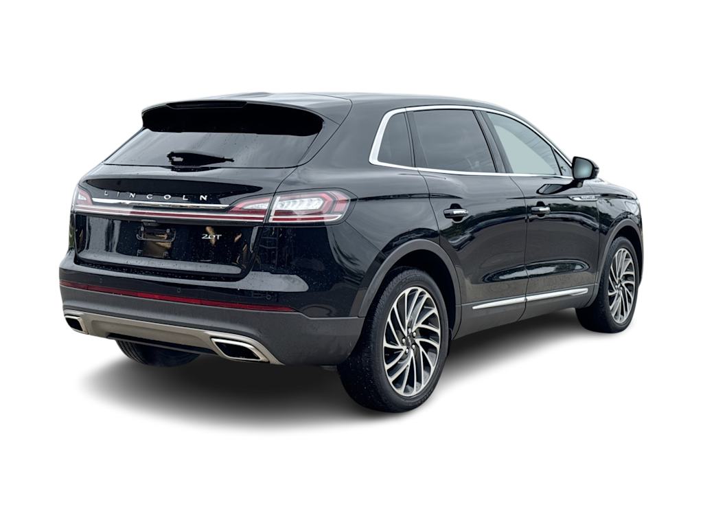 Thumbnail: 2020 Lincoln Nautilus - 18
