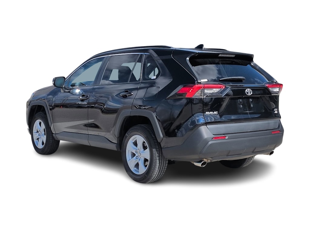 Thumbnail: 2019 Toyota RAV4 - 4
