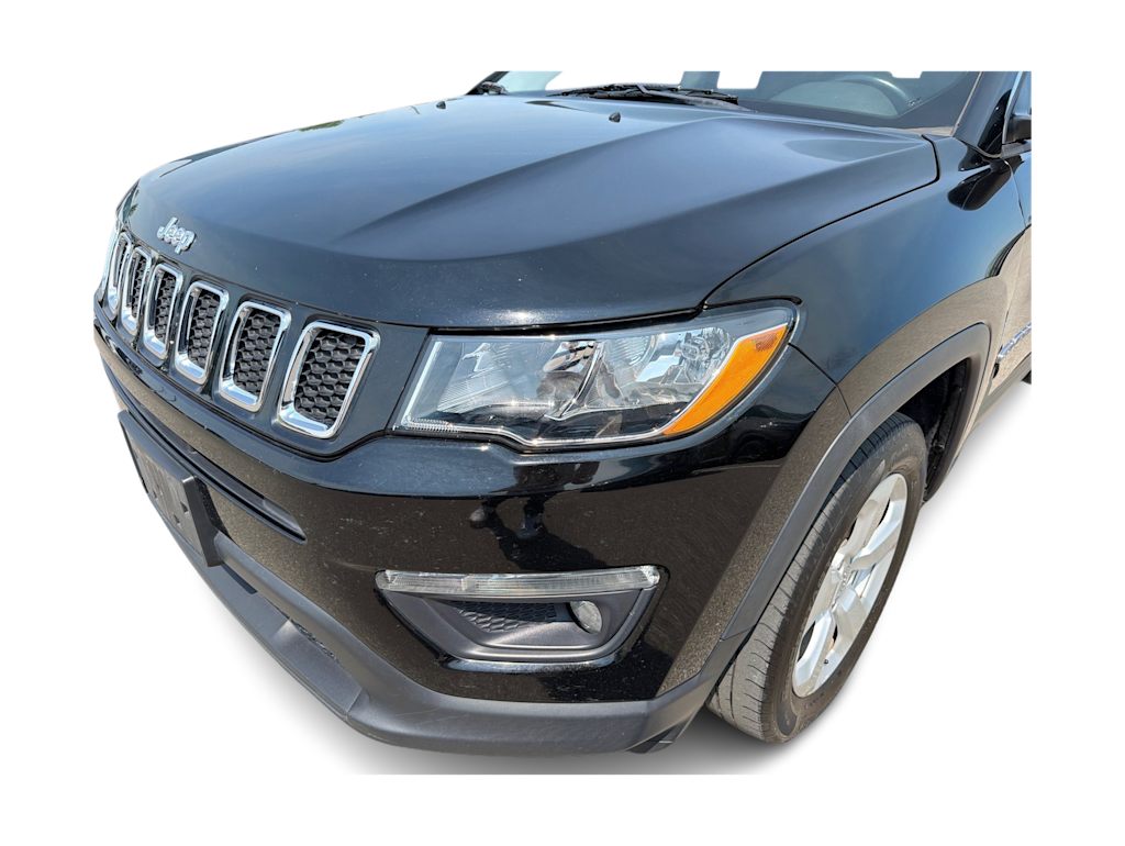 Thumbnail: 2020 Jeep Compass - 18