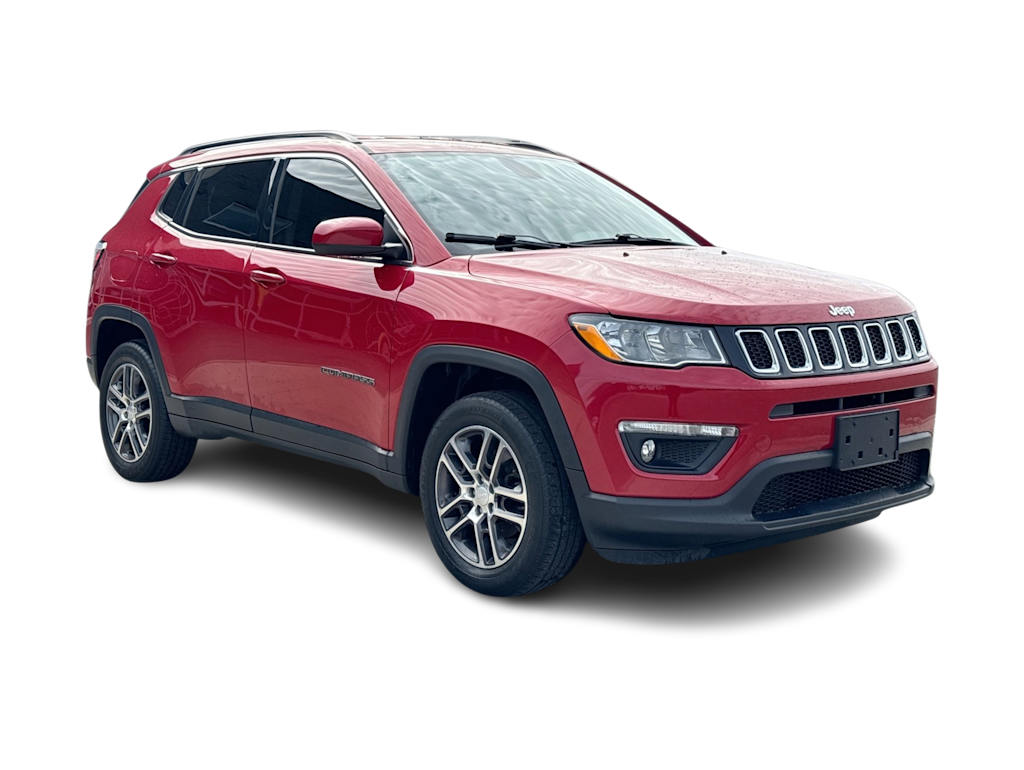 Thumbnail: 2018 Jeep Compass - 21