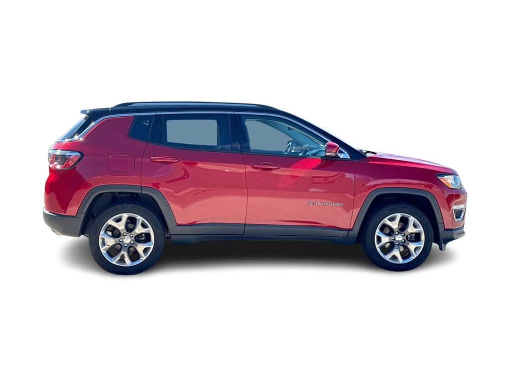 Thumbnail: 2018 Jeep Compass - 21