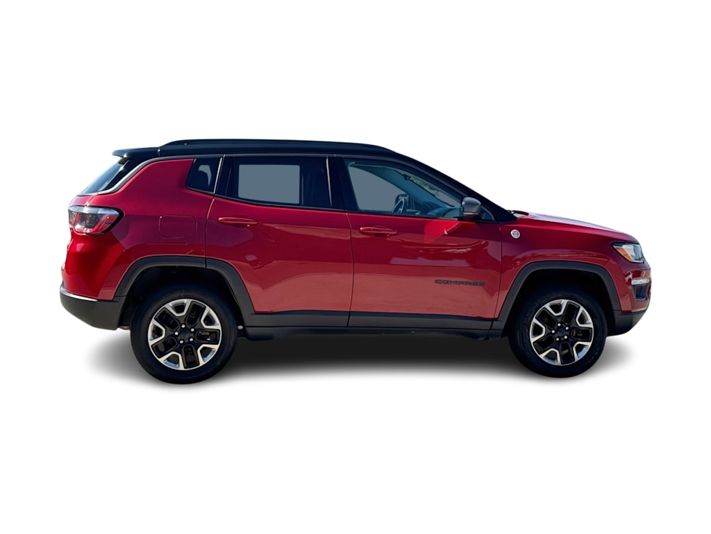 Thumbnail: 2018 Jeep Compass - 21