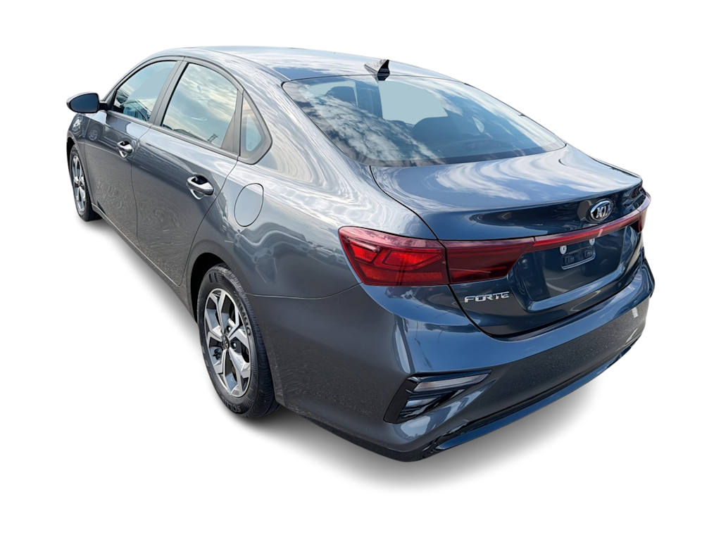Thumbnail: 2021 Kia Forte - 4