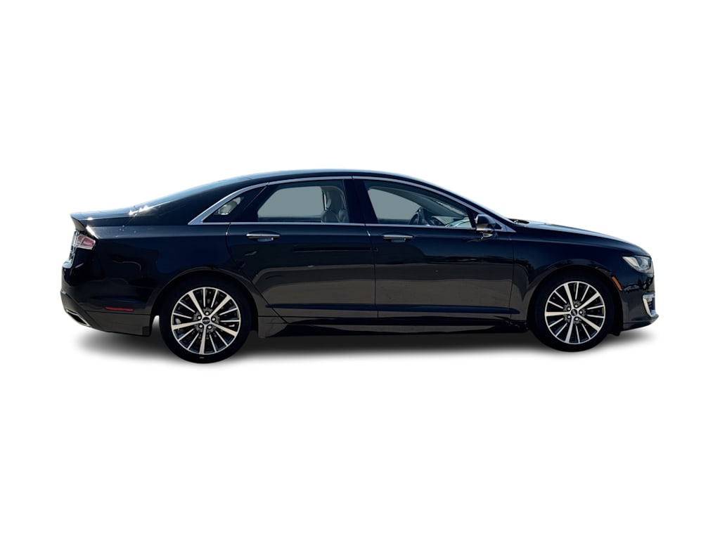 Thumbnail: 2017 Lincoln MKZ - 19