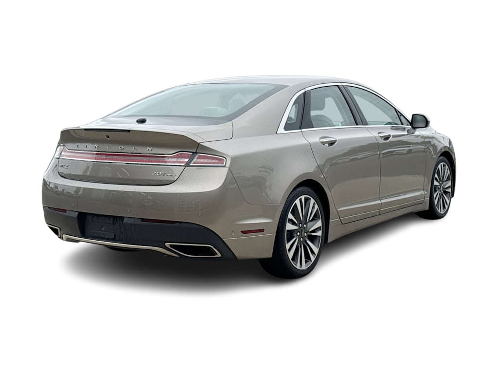 Thumbnail: 2020 Lincoln MKZ - 18