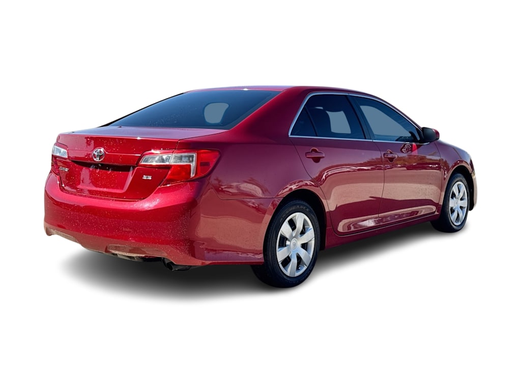 Thumbnail: 2014 Toyota Camry - 18