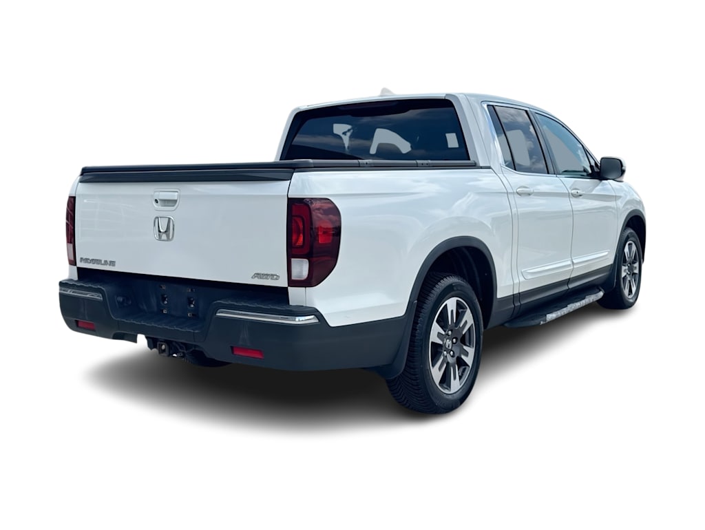 Thumbnail: 2017 Honda Ridgeline - 18