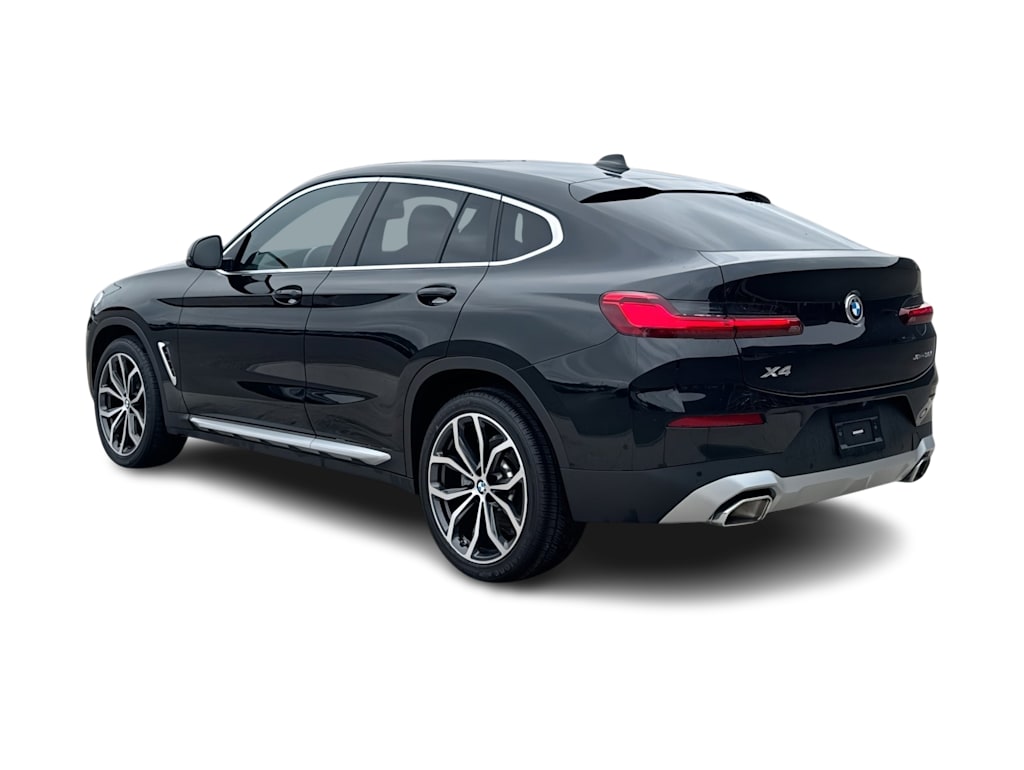 Thumbnail: 2022 BMW X4 - 4