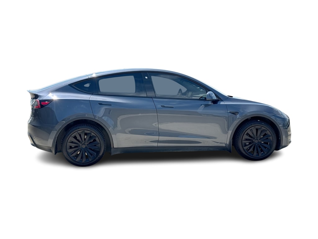 Thumbnail: 2023 Tesla Model Y - 18