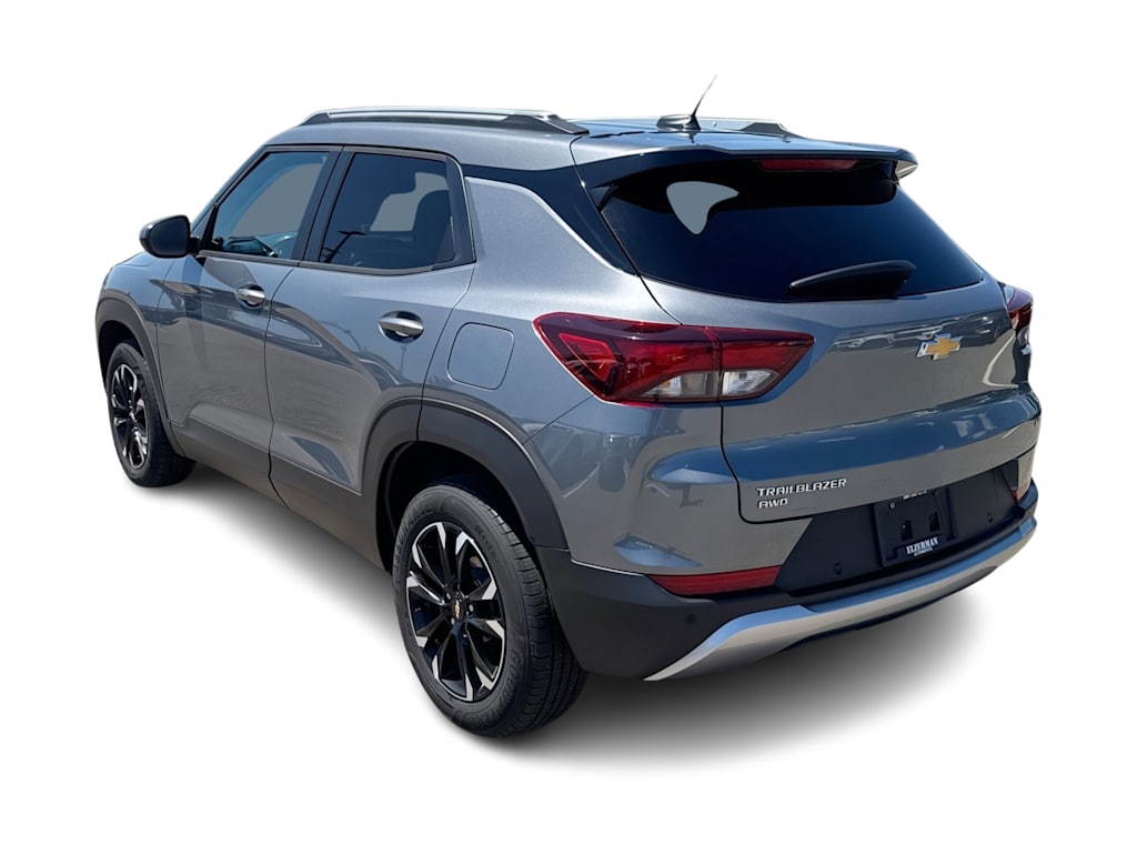 Thumbnail: 2021 Chevrolet TrailBlazer - 4