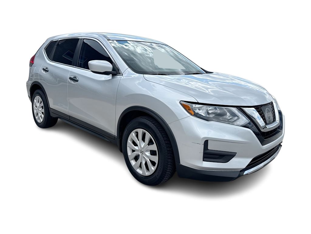 Thumbnail: 2017 Nissan Rogue - 20