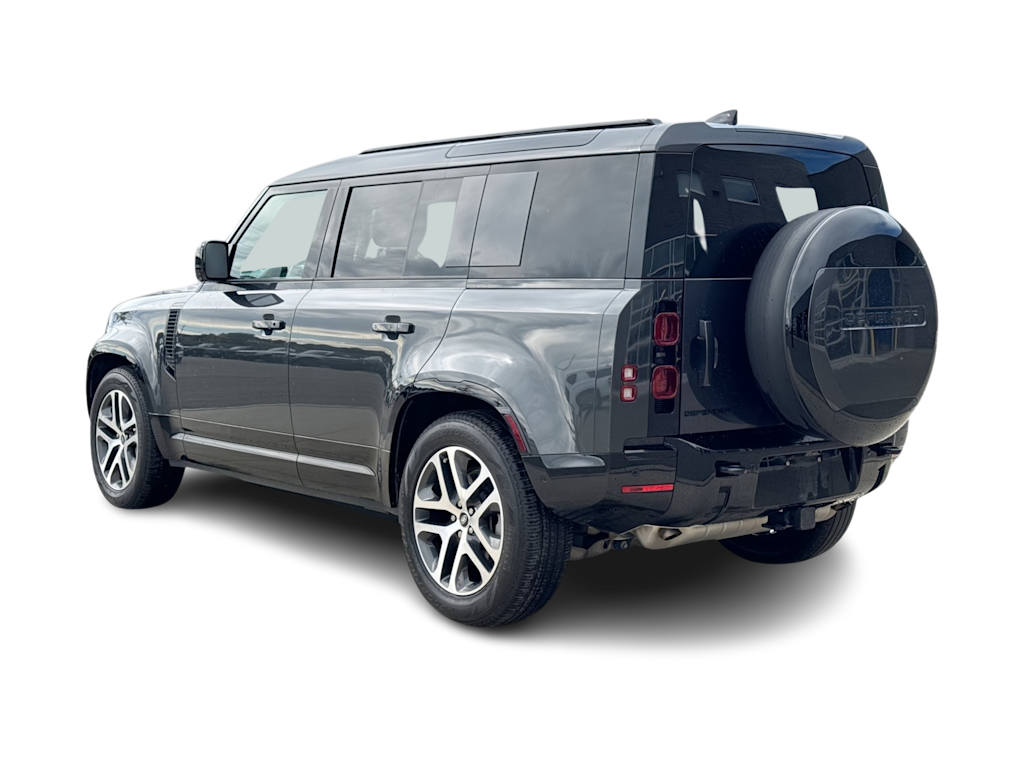 Thumbnail: 2025 Land Rover Defender - 4