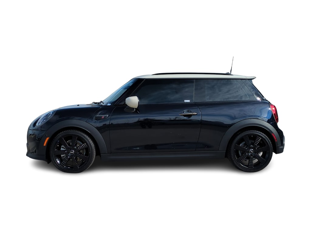 2023 MINI 3 Door
