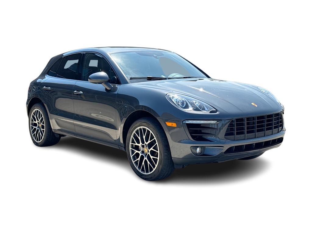 Thumbnail: 2018 Porsche Macan - 22