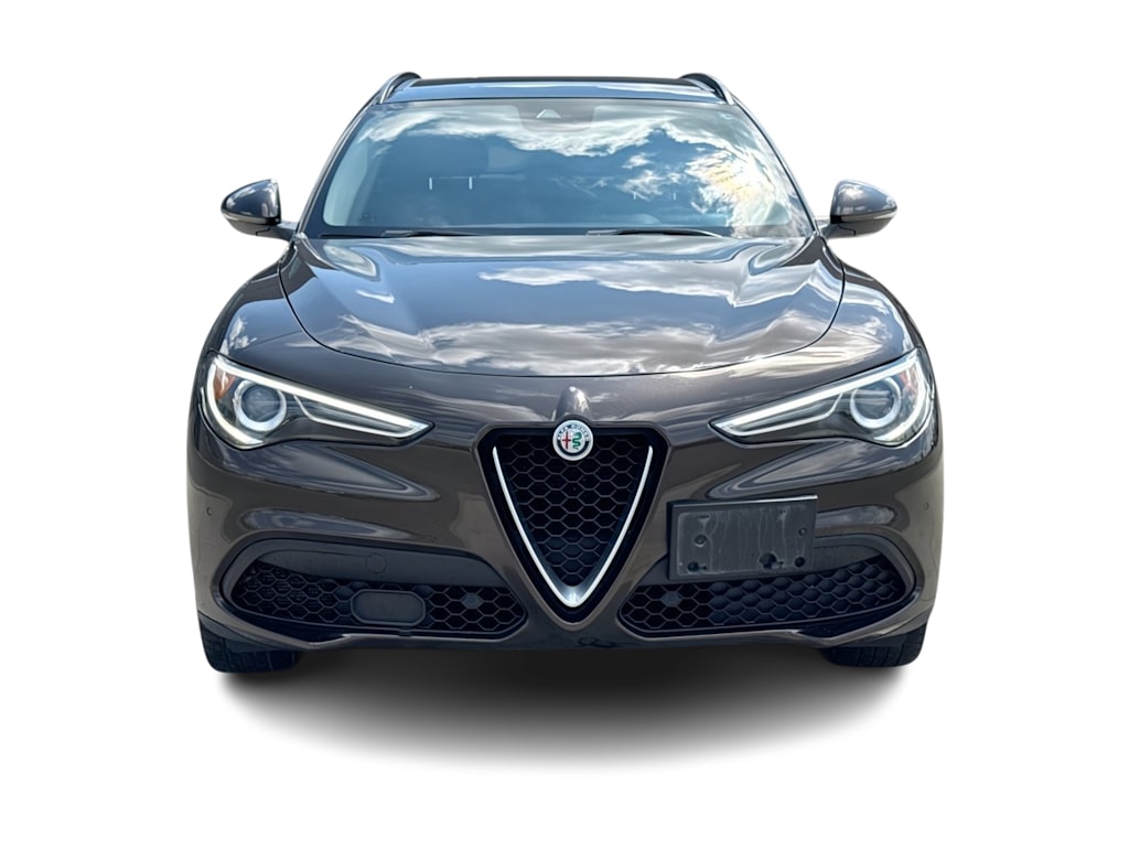 Thumbnail: 2018 Alfa Romeo Stelvio - 22