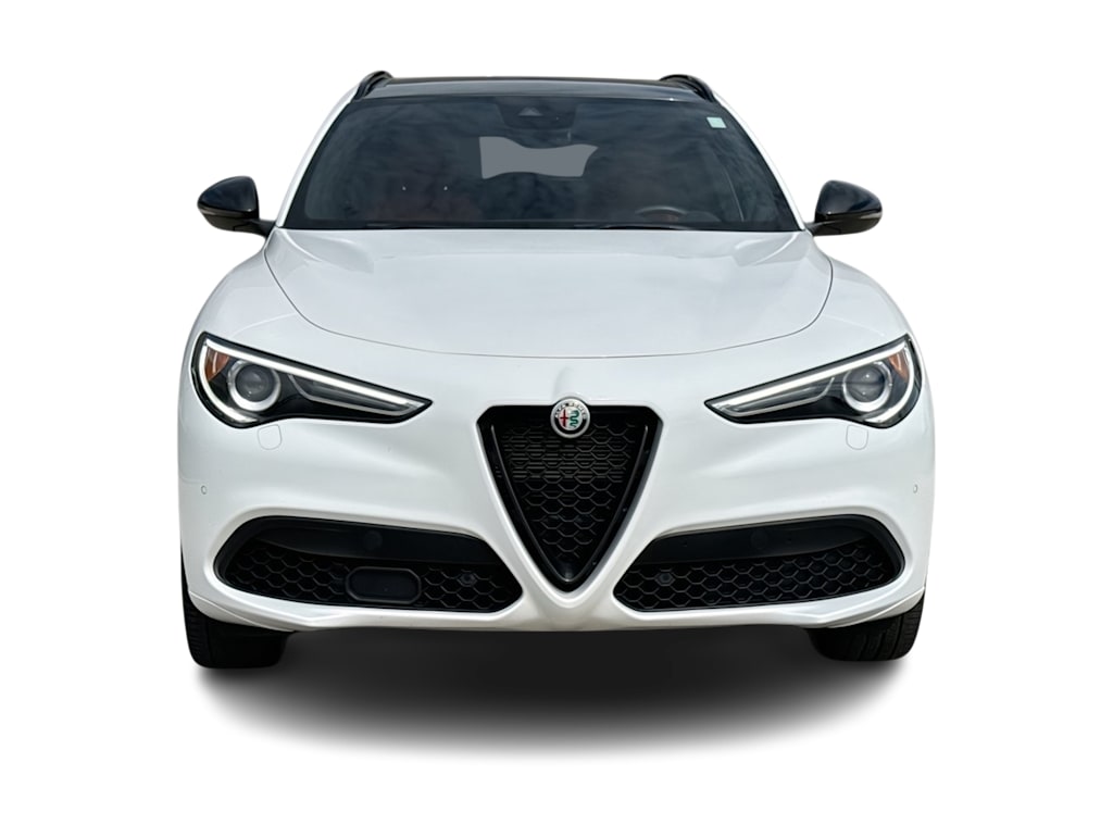 Thumbnail: 2023 Alfa Romeo Stelvio - 6
