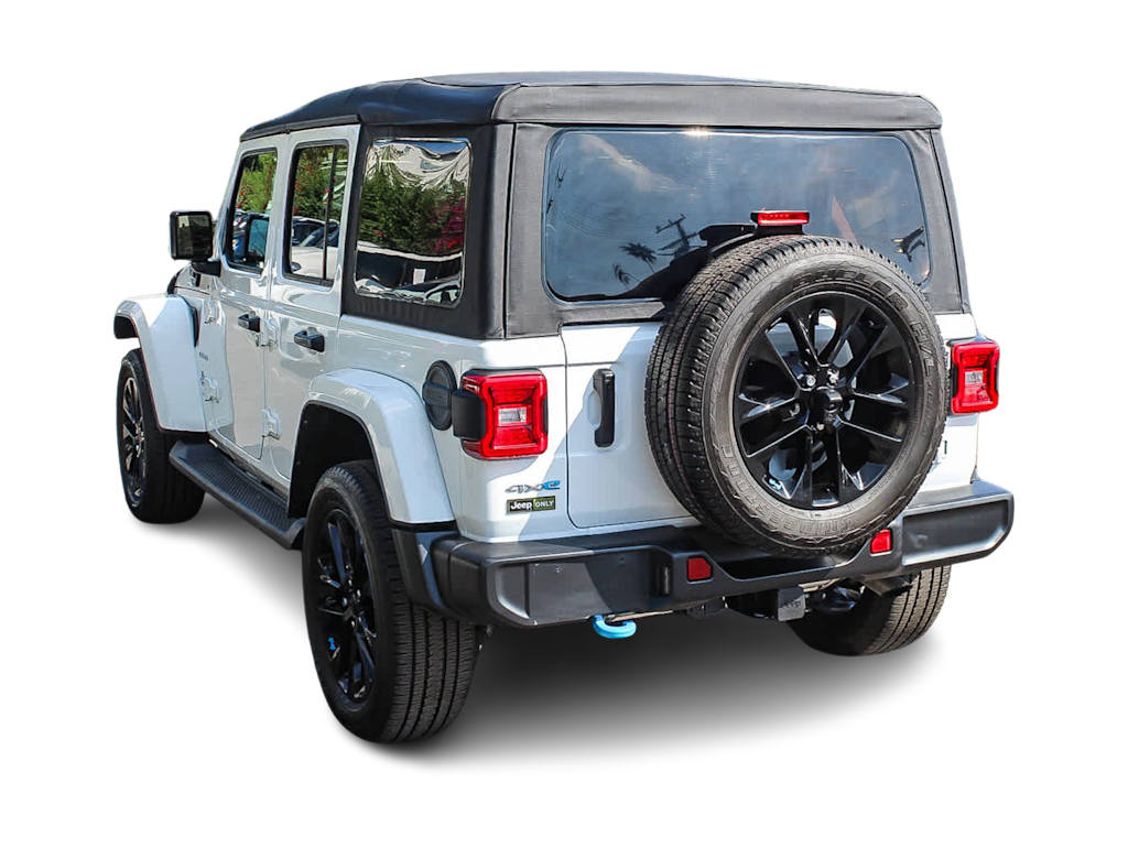 Thumbnail: 2022 Jeep Wrangler - 3