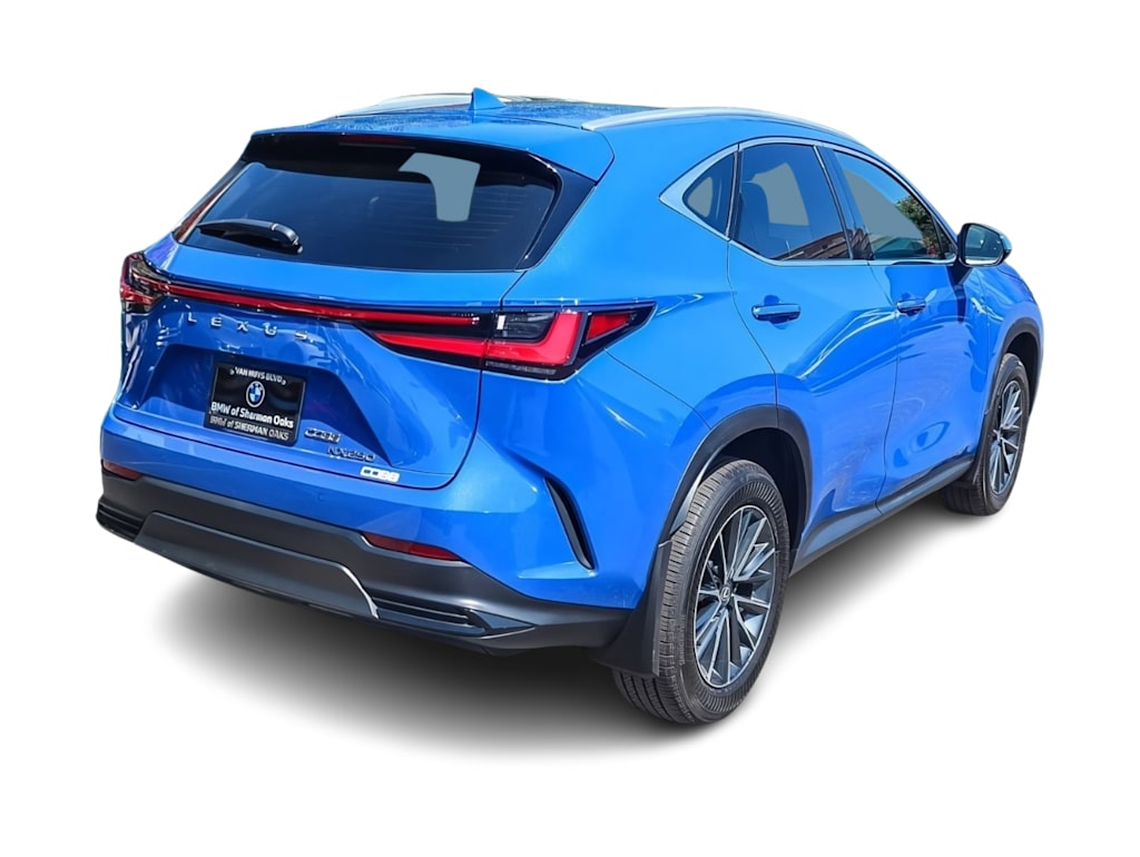 Thumbnail: 2025 Lexus ES - 17