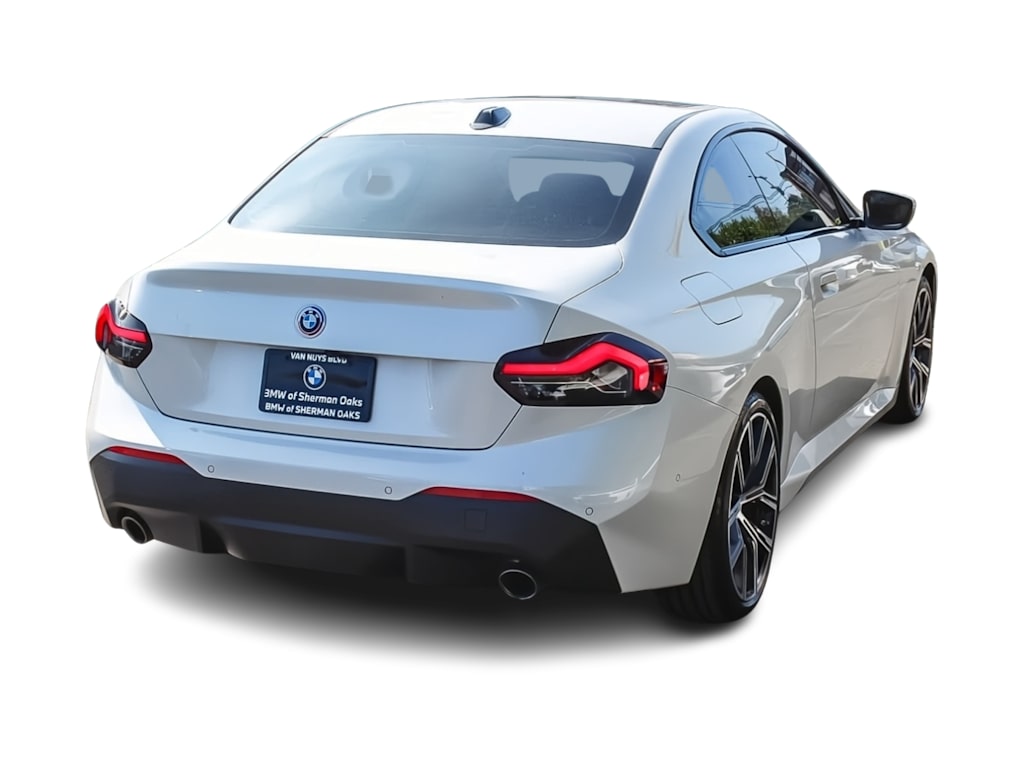 Thumbnail: 2023 BMW 2 Series - 16