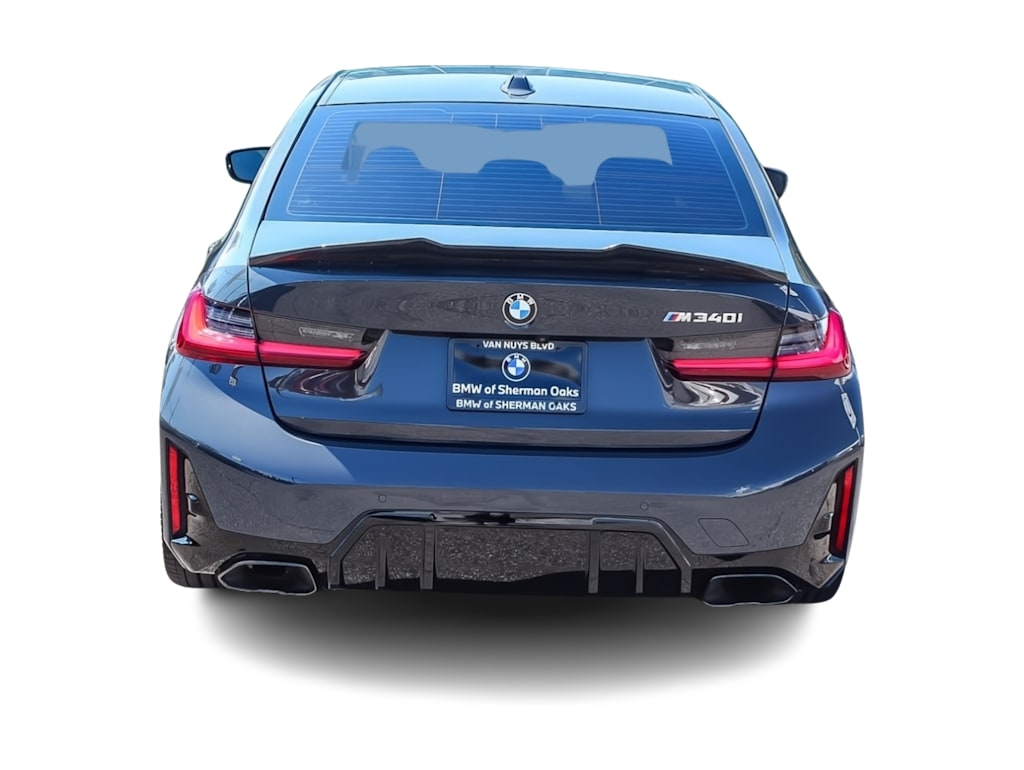 Thumbnail: 2025 BMW 3 Series - 4