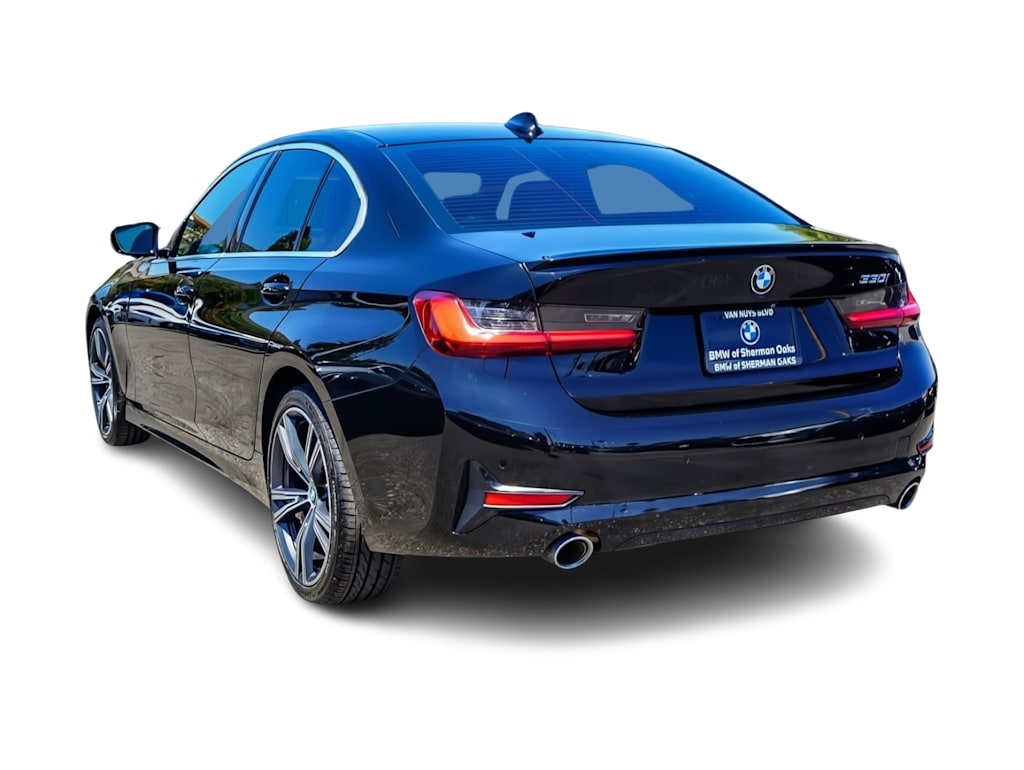Thumbnail: 2022 BMW 3 Series - 3