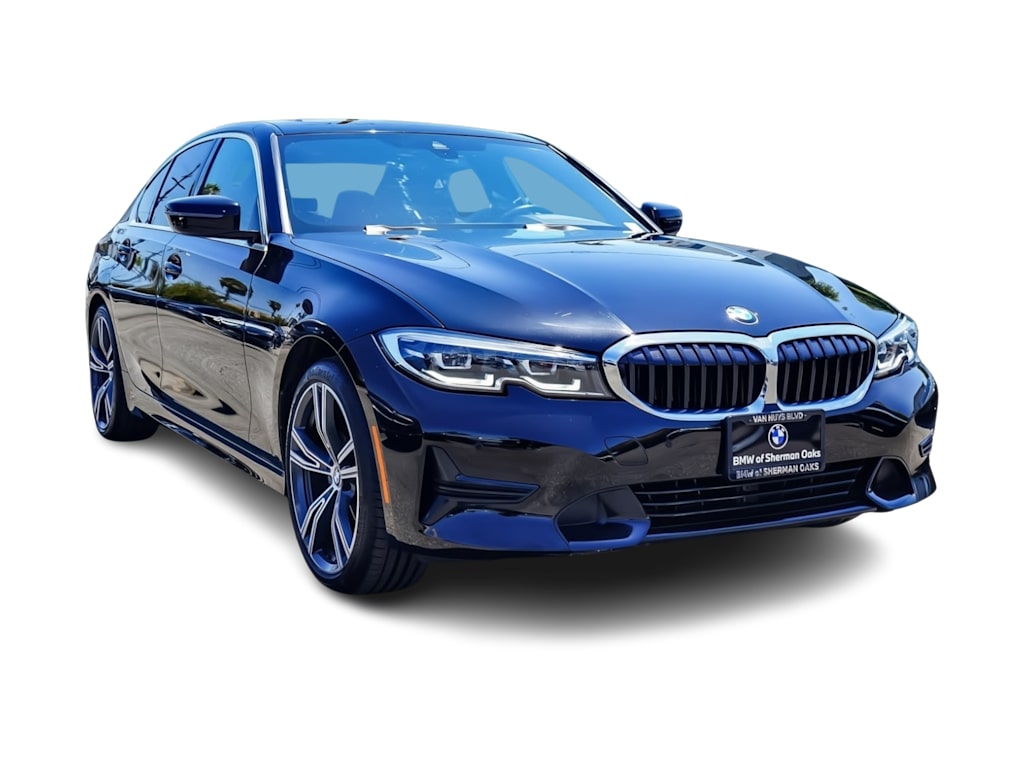 Thumbnail: 2022 BMW 3 Series - 17