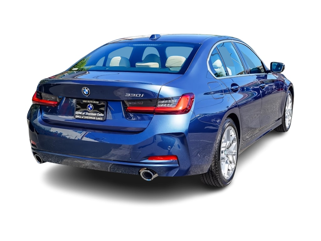 Thumbnail: 2026 BMW 3 Series - 17