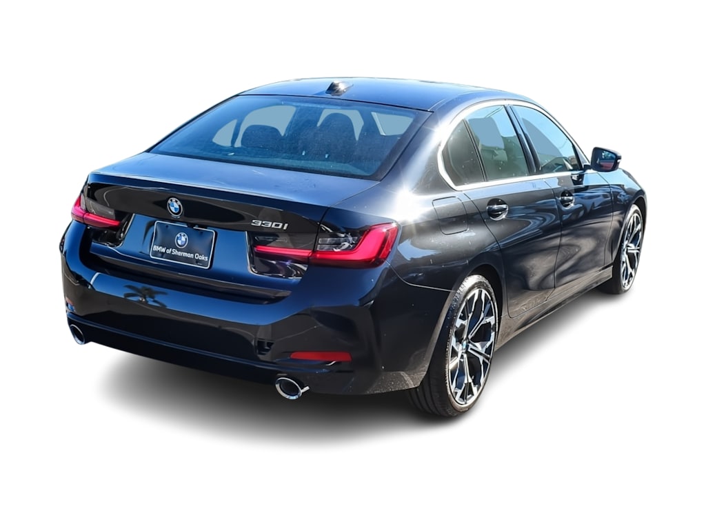 Thumbnail: 2026 BMW 3 Series - 17
