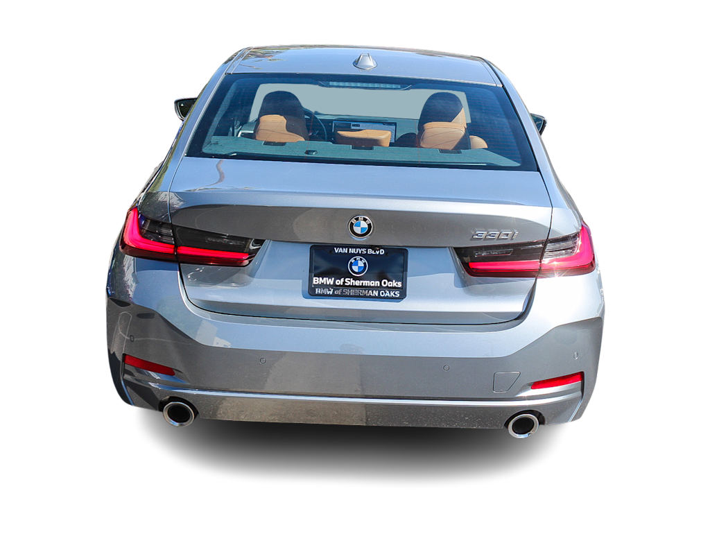 Thumbnail: 2026 BMW 3 Series - 4