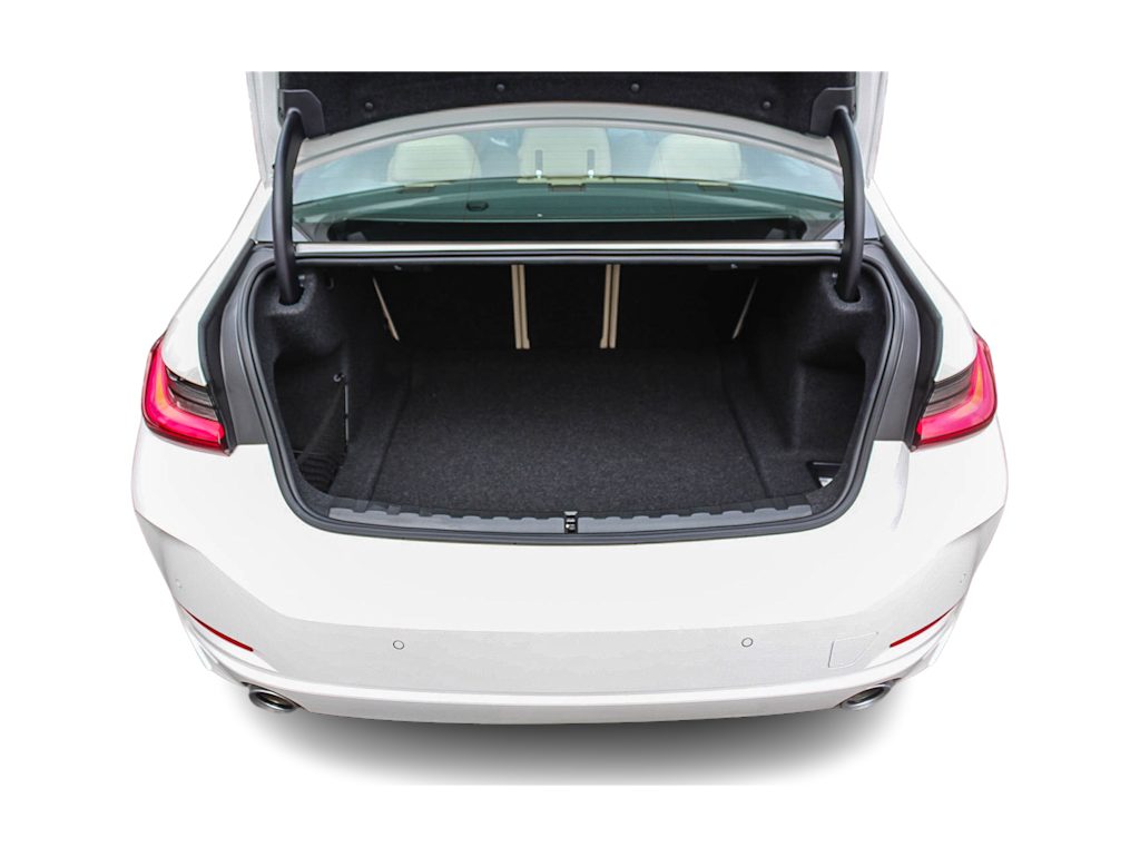 Thumbnail: 2025 BMW 3 Series - 17